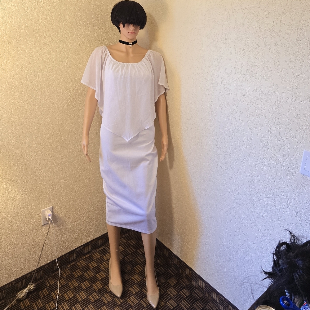 Elegant White Dress with Cape Sleeves